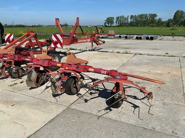 2003 lely 900 getrokken rotor hooischudder - afbeelding 2 van  3