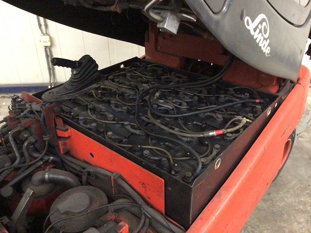 2003 linde e30 vorkheftruck - afbeelding 12 van  15