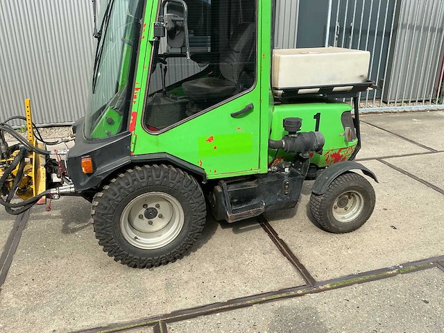 2003 lm trac lm285 straatveegmachine - afbeelding 23 van  47