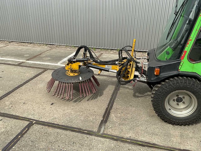 2003 lm trac lm285 straatveegmachine - afbeelding 12 van  47
