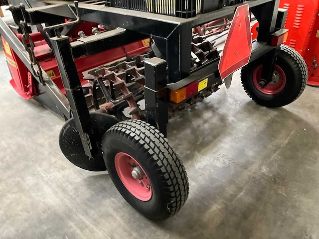 2003 massano e2f 125 zaaibed voorbereider - afbeelding 8 van  12