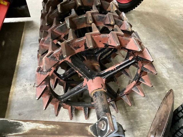 2003 massano e2f 125 zaaibed voorbereider - afbeelding 10 van  12