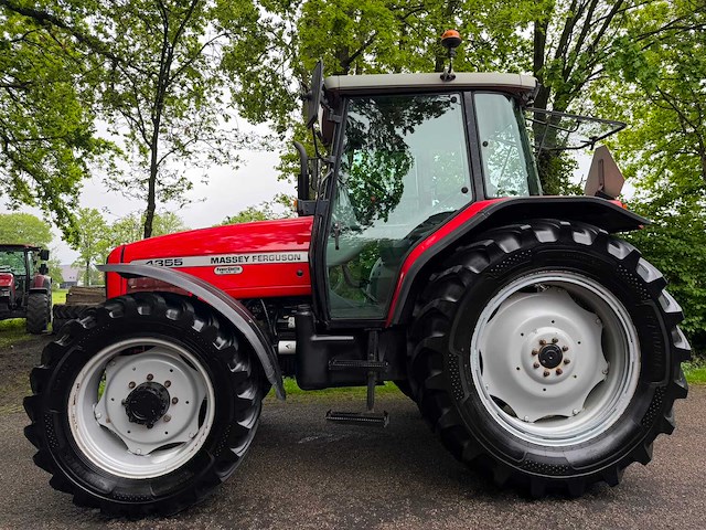 2003 massey ferguson 4355 24/24 vierwielaangedreven landbouwtractor - afbeelding 8 van  13