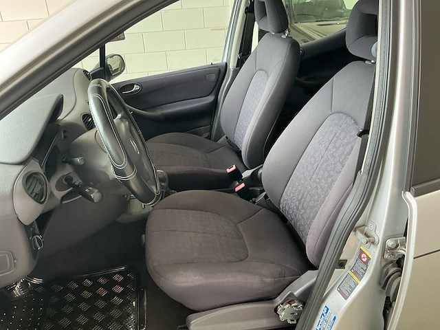 2003 mercedes-benz a-klasse 140 elegance personenauto - afbeelding 9 van  26