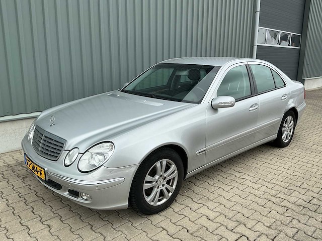 2003 mercedes-benz e-klasse 220 cdi elegance personenauto - afbeelding 1 van  33