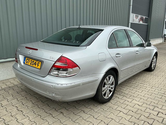 2003 mercedes-benz e-klasse 220 cdi elegance personenauto - afbeelding 15 van  33