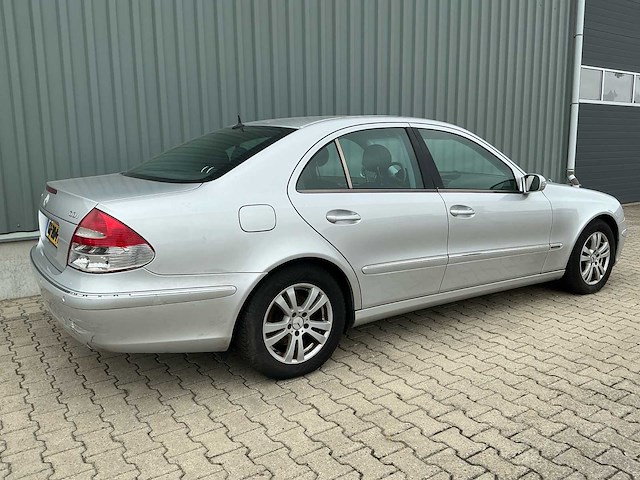 2003 mercedes-benz e-klasse 220 cdi elegance personenauto - afbeelding 16 van  33