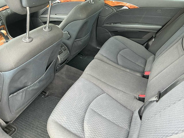 2003 mercedes-benz e-klasse 220 cdi elegance personenauto - afbeelding 8 van  33