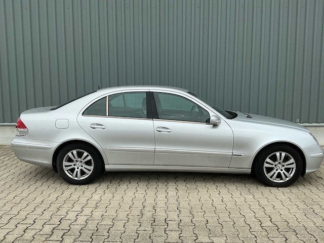2003 mercedes-benz e-klasse 220 cdi elegance personenauto - afbeelding 17 van  33