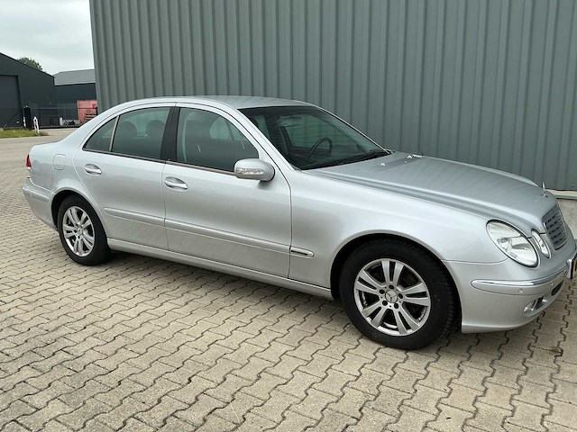2003 mercedes-benz e-klasse 220 cdi elegance personenauto - afbeelding 18 van  33