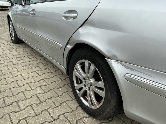 2003 mercedes-benz e-klasse 220 cdi elegance personenauto - afbeelding 32 van  33
