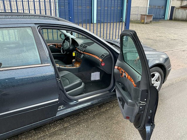 2003 mercedes-benz e-klasse combi 320 classic personenauto - afbeelding 13 van  20
