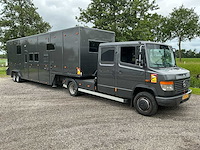 2003 mercedes-benz vrachtwagen met race trailer - afbeelding 12 van  87