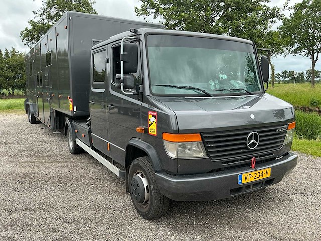 2003 mercedes-benz vrachtwagen met race trailer - afbeelding 23 van  87