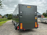 2003 mercedes-benz vrachtwagen met race trailer - afbeelding 5 van  87