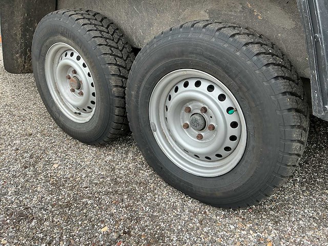 2003 mercedes-benz vrachtwagen met race trailer - afbeelding 10 van  87