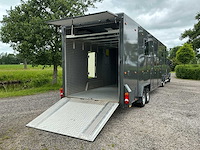 2003 mercedes-benz vrachtwagen met race trailer - afbeelding 25 van  87
