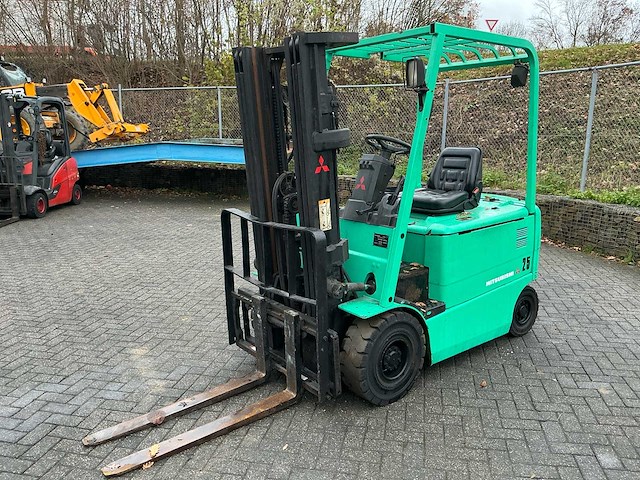 2003 mitsubishi fb25k vorkheftruck - afbeelding 1 van  21