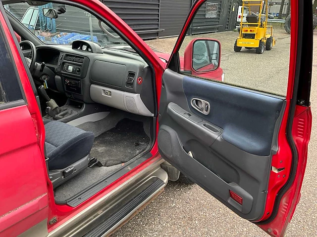 2003 mitsubishi pajero sport 2.5tdi gls 4x4 bedrijfswagen 26-bk-rj - afbeelding 19 van  36