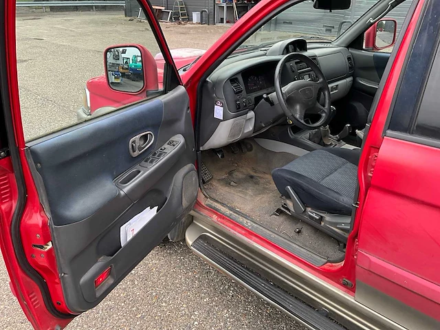 2003 mitsubishi pajero sport 2.5tdi gls 4x4 bedrijfswagen 26-bk-rj - afbeelding 9 van  36