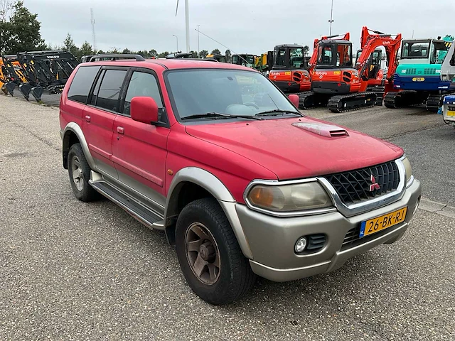 2003 mitsubishi pajero sport 2.5tdi gls 4x4 bedrijfswagen 26-bk-rj - afbeelding 34 van  36