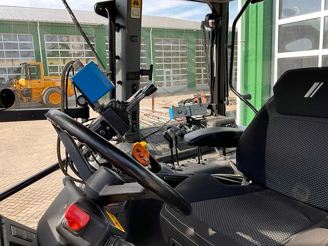 2003 new holland tm140 maaiarm combinatie - afbeelding 1 van  34