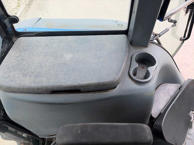 2003 new holland tm175 vierwielaangedreven landbouwtractor - afbeelding 19 van  21