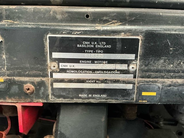 2003 new holland ts110 vierwielaangedreven landbouwtractor - afbeelding 14 van  15