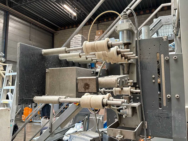 2003 newton 400 uva packaging/verticale verpakkingsmachine - afbeelding 52 van  93