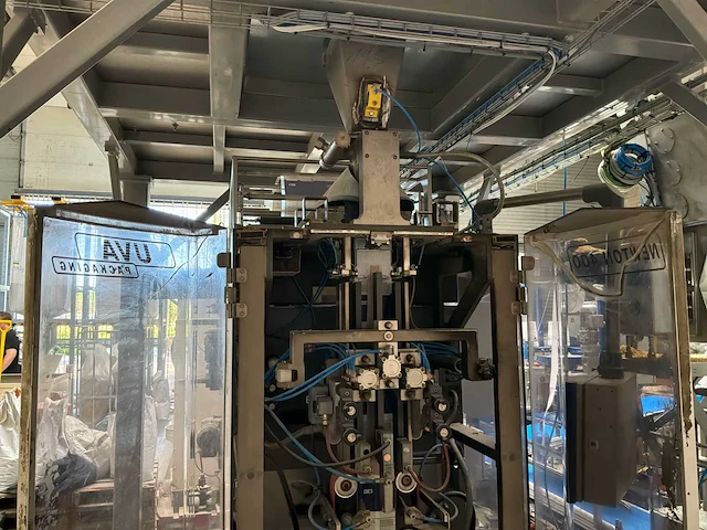 2003 newton 400 uva packaging/verticale verpakkingsmachine - afbeelding 77 van  93