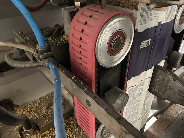 2003 newton 400 uva packaging/verticale verpakkingsmachine - afbeelding 2 van  93