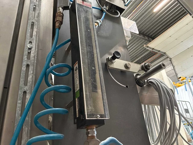 2003 newton 400 uva packaging/verticale verpakkingsmachine - afbeelding 20 van  93