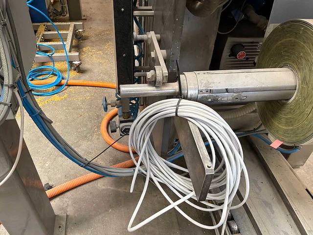 2003 newton 400 uva packaging/verticale verpakkingsmachine - afbeelding 29 van  93