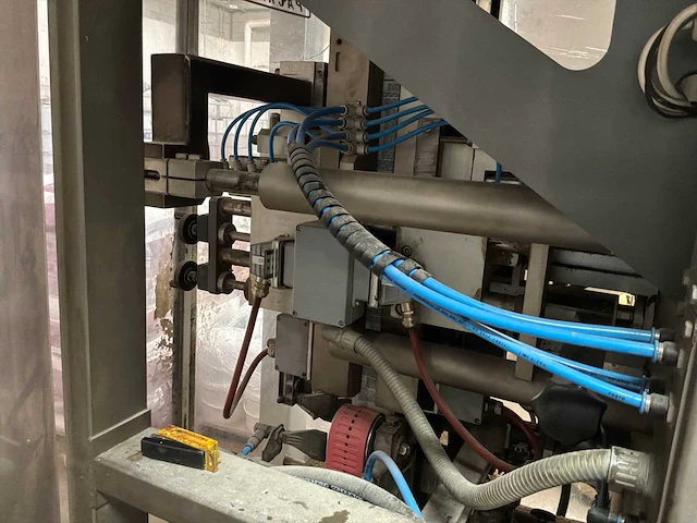 2003 newton 400 uva packaging/verticale verpakkingsmachine - afbeelding 68 van  93