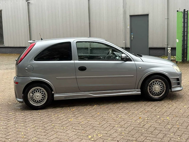 2003 opel corsa 1.2-16v njoy personenauto - afbeelding 5 van  11