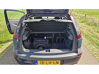 2003 opel corsa 1.2-16v njoy personenauto - afbeelding 2 van  10