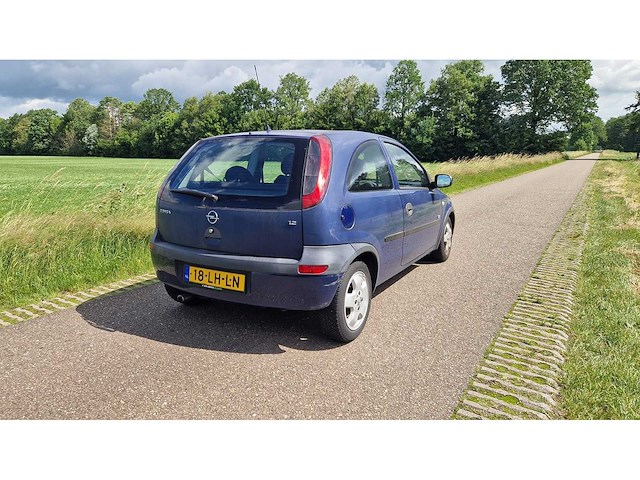 2003 opel corsa 1.2-16v njoy personenauto - afbeelding 4 van  10