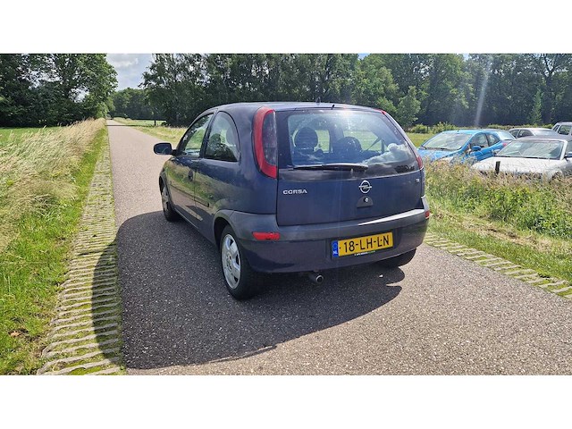 2003 opel corsa 1.2-16v njoy personenauto - afbeelding 5 van  10