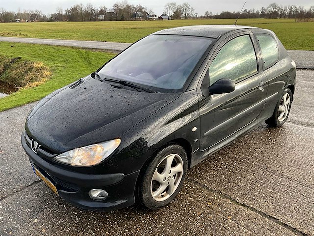 2003 peugeot 206 1.6 xs personenauto - afbeelding 2 van  20