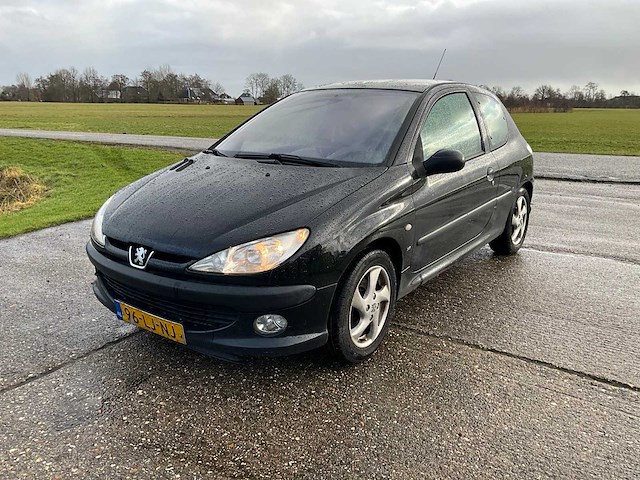 2003 peugeot 206 1.6 xs personenauto - afbeelding 1 van  20