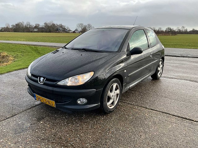 2003 peugeot 206 1.6 xs personenauto - afbeelding 10 van  20