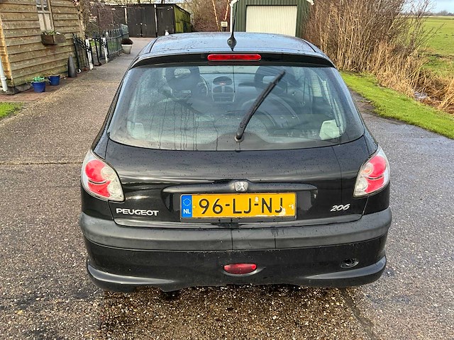 2003 peugeot 206 1.6 xs personenauto - afbeelding 16 van  20