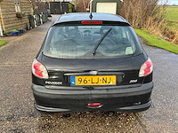 2003 peugeot 206 1.6 xs personenauto - afbeelding 16 van  20