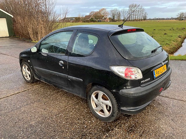 2003 peugeot 206 1.6 xs personenauto - afbeelding 20 van  20