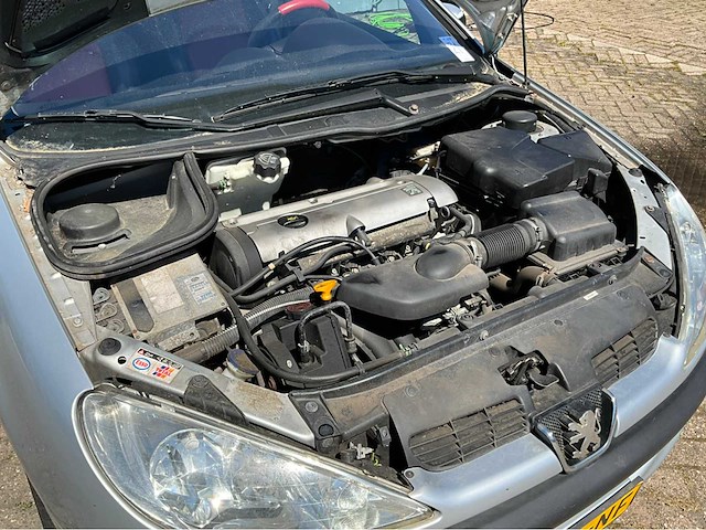 2003 peugeot 206 cc 2.0-16v roland g. cabrio - afbeelding 17 van  30