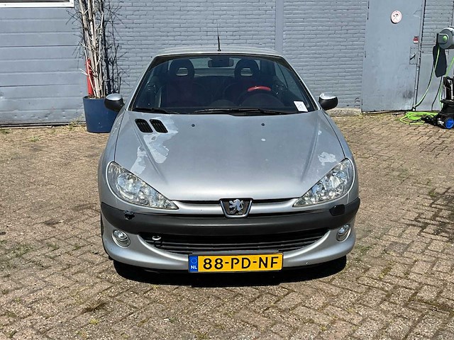 2003 peugeot 206 cc 2.0-16v roland g. cabrio - afbeelding 27 van  30