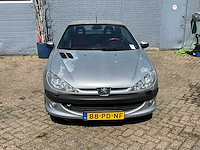 2003 peugeot 206 cc 2.0-16v roland g. cabrio - afbeelding 27 van  30