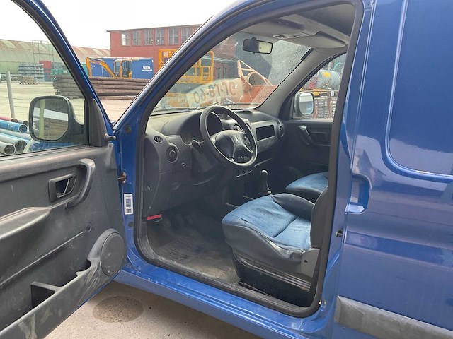 2003 peugeot partner 170c 1.9d-500 bedrijfswagen - afbeelding 2 van  10