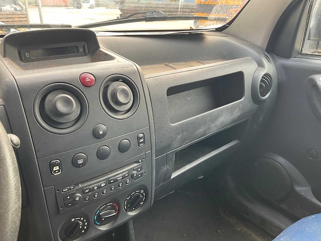 2003 peugeot partner 170c 1.9d-500 bedrijfswagen - afbeelding 3 van  10