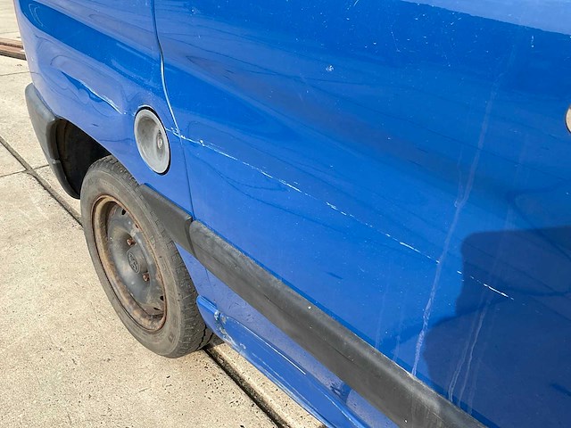 2003 peugeot partner 170c 1.9d-500 bedrijfswagen - afbeelding 8 van  8